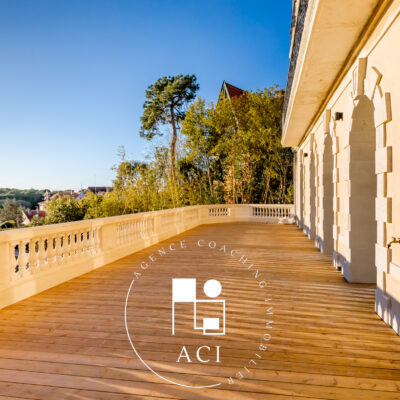 BD -JOUR 12 MAISON 3-0107